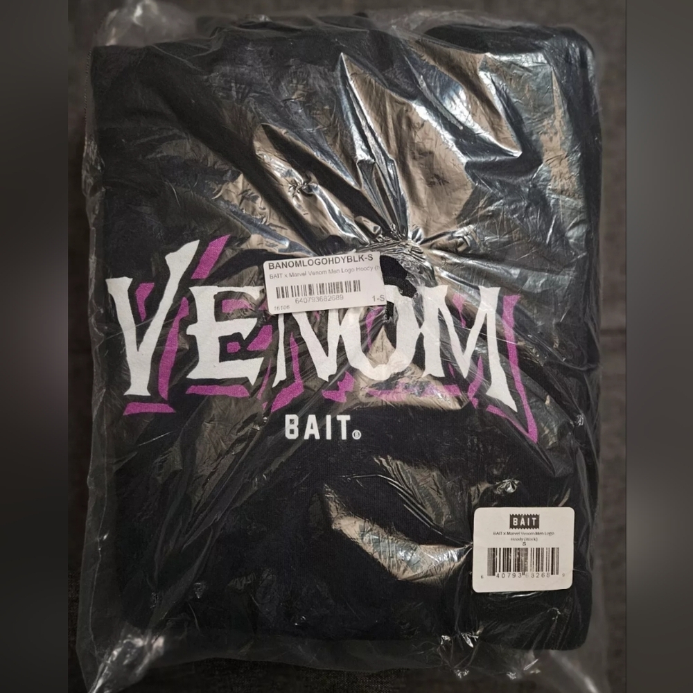 BAIT x MARVEL Venom Logo Hoody Sz Small